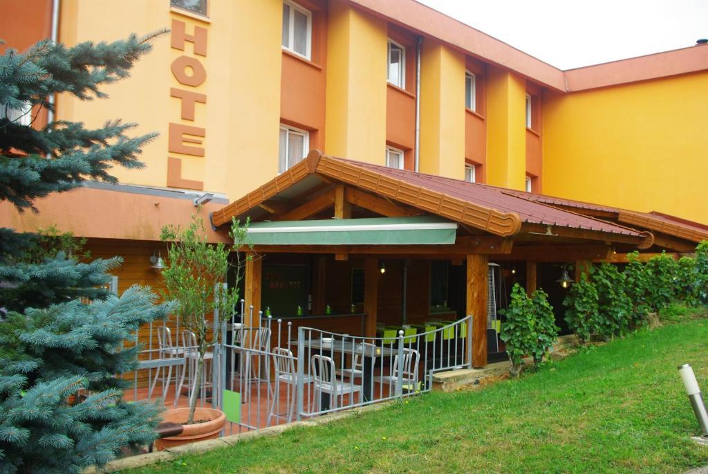 Hotel Burnichon Tarare Eksteriør billede